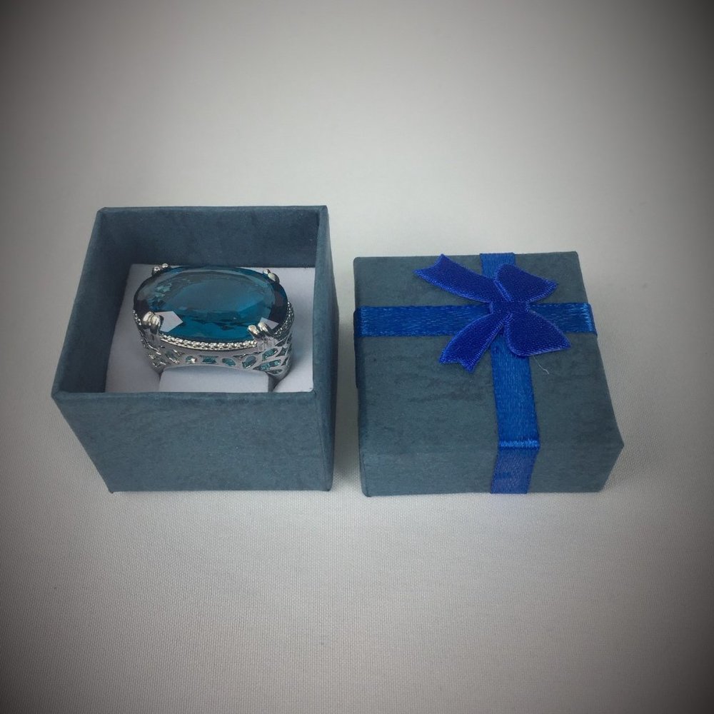 🎉Beautiful Big Blue Statement Ring - Picture 7 of 8